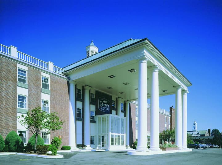 John Carver Inn & Spa