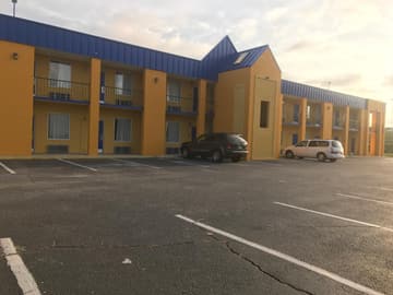 Super 8 by Wyndham Lumberton NC