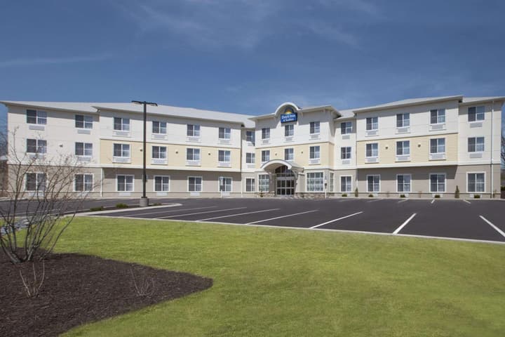 Sleep Inn & Suites Altoona North