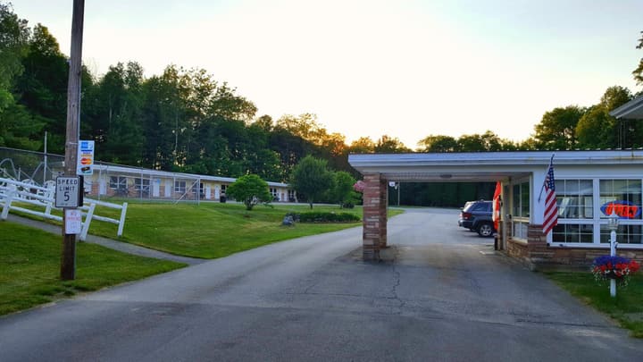 Stucco Lodge