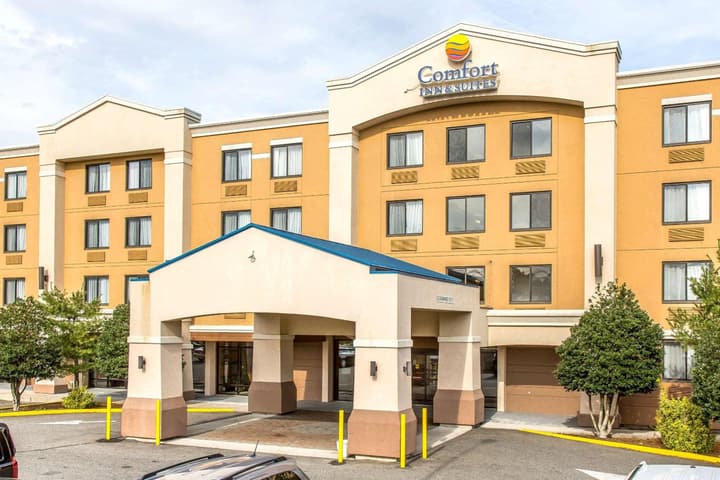 Comfort Inn & Suites Meriden East