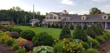 Scottish Inns Sturbridge