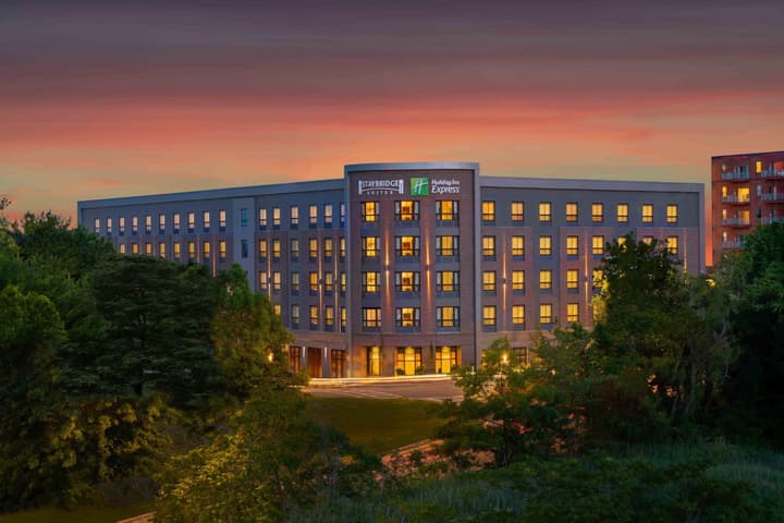 Staybridge Suites - Quincy by IHG