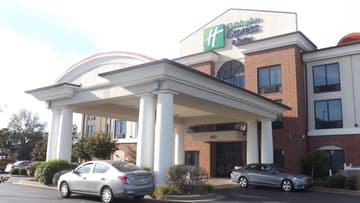 Holiday Inn Express & Suites Dyersburg by IHG