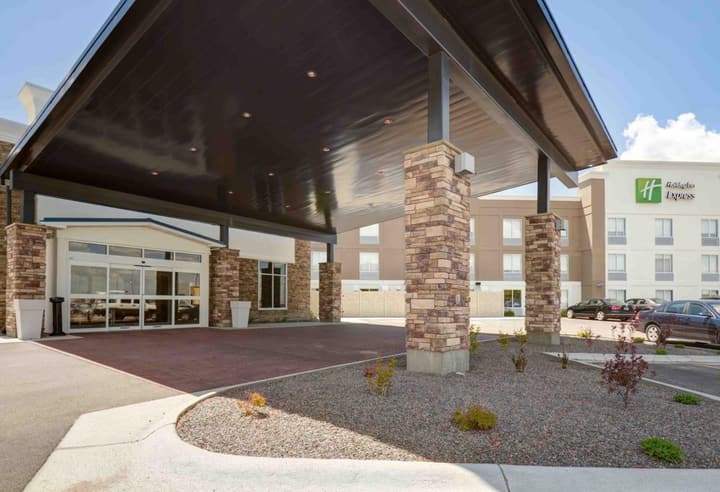 Holiday Inn Express & Suites North Platte by IHG