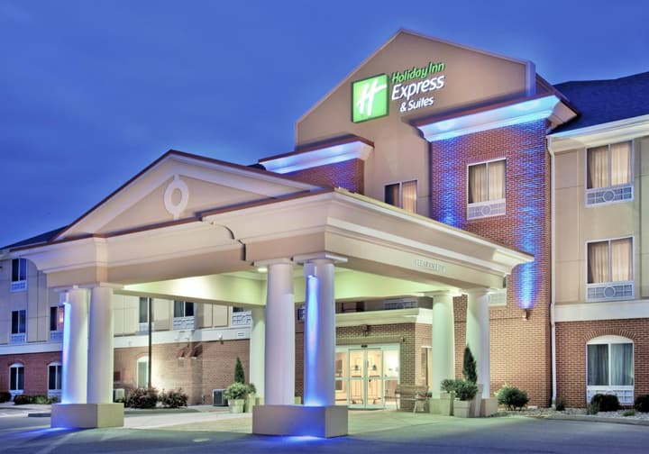 Holiday Inn Express Hotel & Suites Urbana-Champaign-U of I Area by IHG