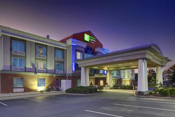 Holiday Inn Express Hotel & Suites Emporia by IHG
