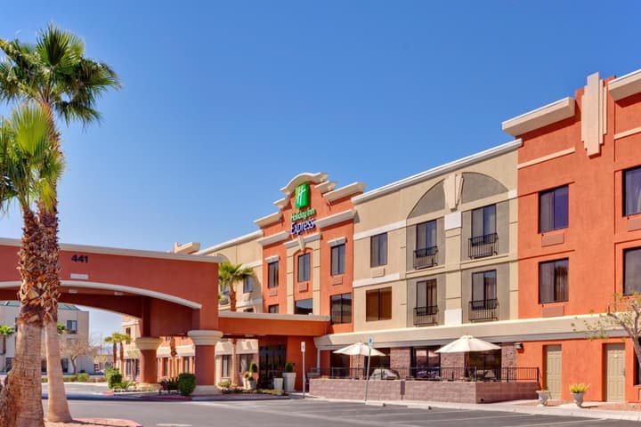 Holiday Inn Express Hotel and Suites - Henderson by IHG