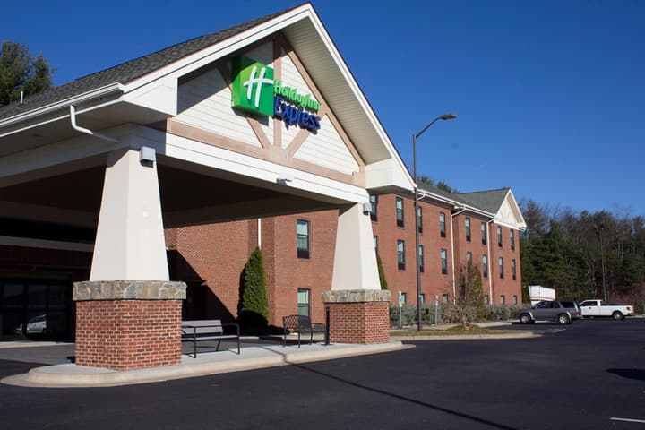 Holiday Inn Express West Jefferson by IHG