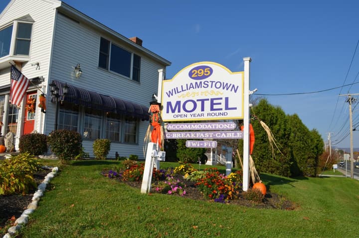Williamstown Motel