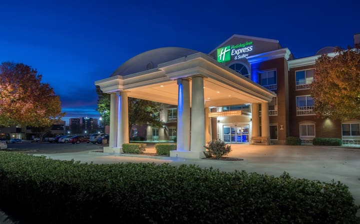 Holiday Inn Express & Suites Plano West - Frisco By IHG