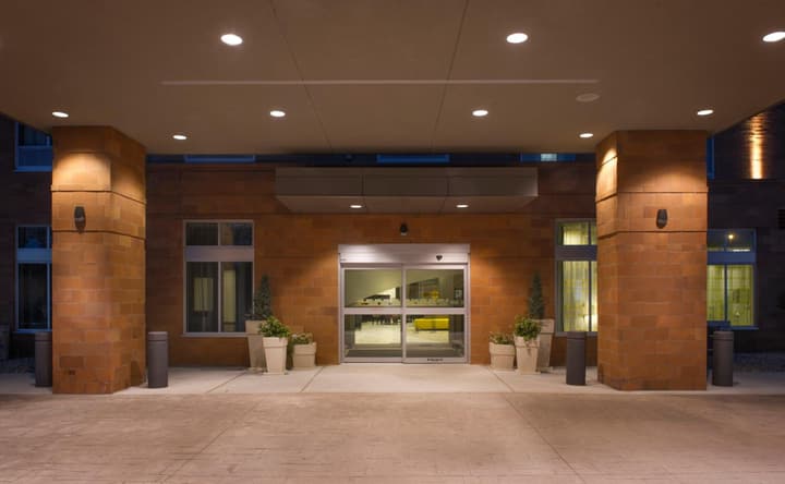 Holiday Inn Express and Suites Madison Central by IHG