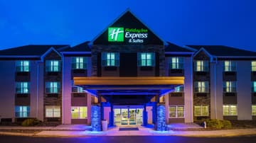 Holiday Inn Express & Suites Wyomissing by IHG