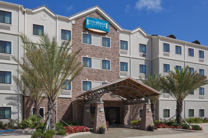 Staybridge Suites Lafayette-Airport by IHG