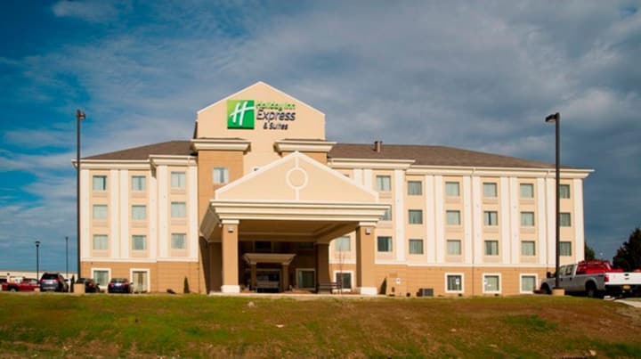 Holiday Inn Express & Suites Morrilton by IHG