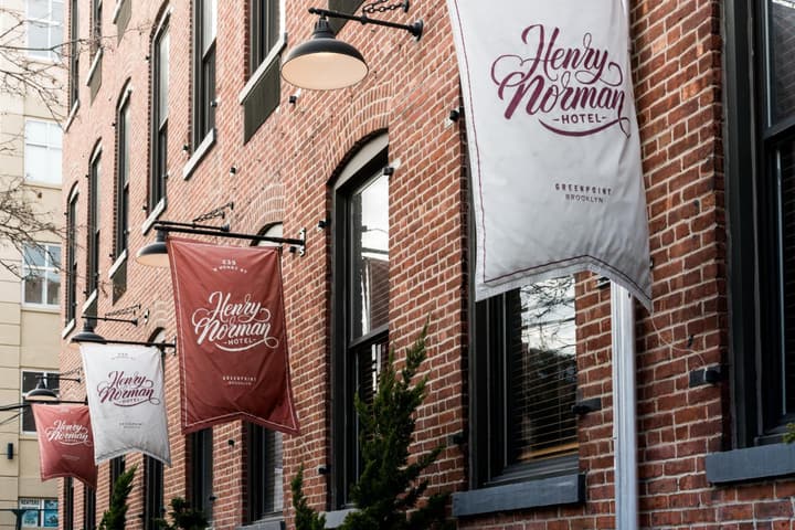 Henry Norman Hotel