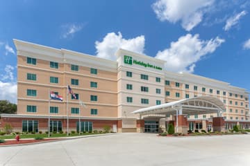 Holiday Inn & Suites - Jefferson City by IHG