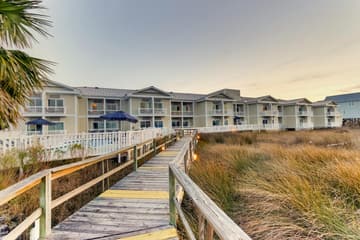 Palm Suites Trademark Collection by Wyndham