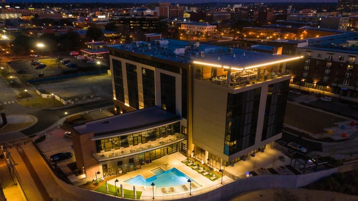 Hotel Indigo - Columbus at Riverfront Place by IHG