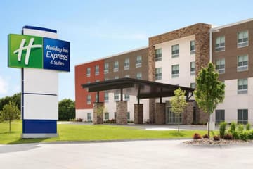 Holiday Inn Express & Suites - Canton by IHG
