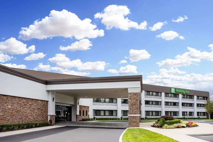Holiday Inn - Long Island - ISLIP Arpt East by IHG