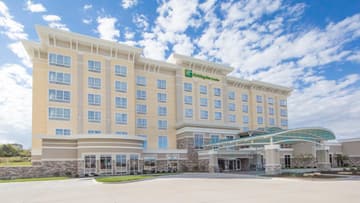 Holiday Inn Hotel & Suites Davenport by IHG