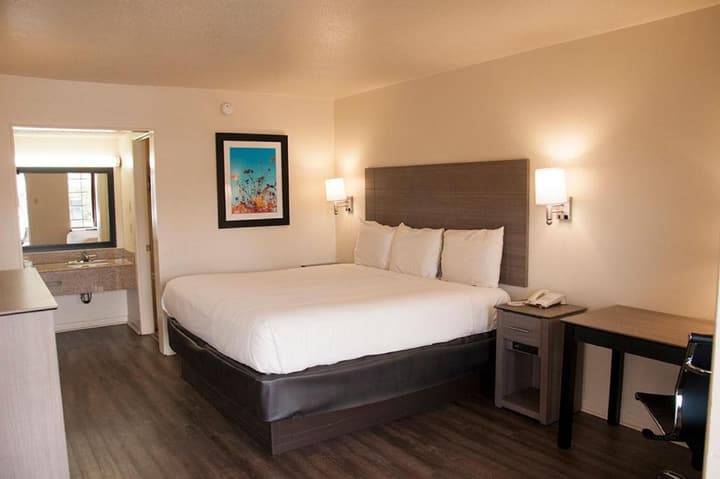 Exacta Inn