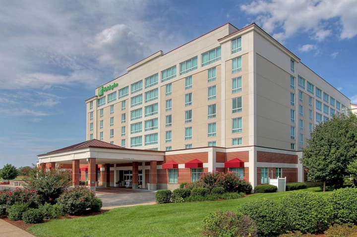 Holiday Inn University Plaza-Bowling Green by IHG
