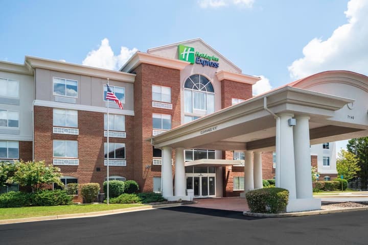 Holiday Inn Express and Suites Atlanta-Johns Creek by IHG