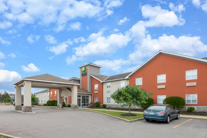 Holiday Inn Express Vermilion by IHG