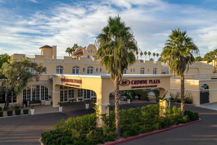 Crowne Plaza Phoenix - Chandler Golf Resort by IHG