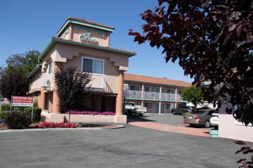 Discovery Inn