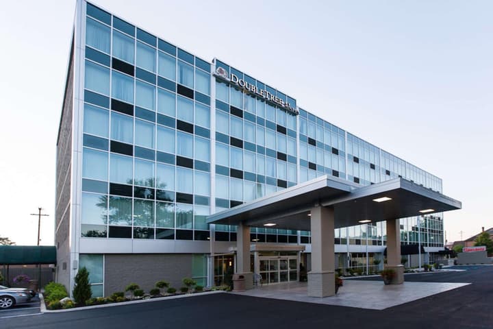 Doubletree by Hilton Newark