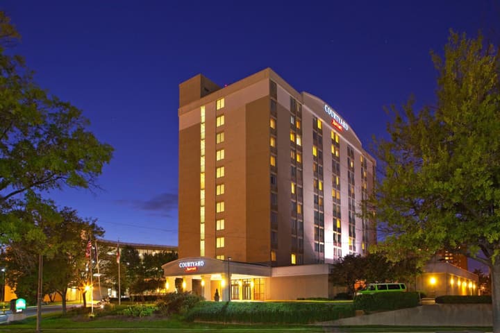 Hotel Pentagon South