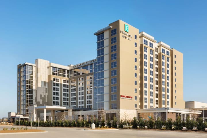 Embassy Suites By Hilton Denton Convention Center