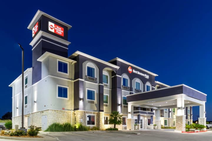 Best Western Plus Pleasanton Hotel