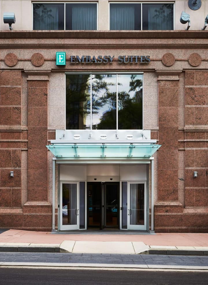 Embassy Suites by Hilton Washington DC Chevy Chase Pavilion