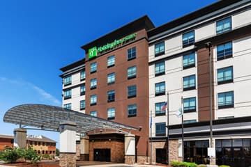 Holiday Inn Hotel & Suites Tulsa South by IHG