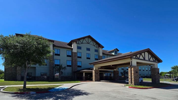 Comfort Inn & Suites Beeville