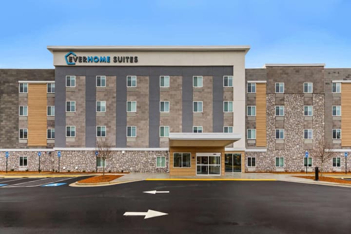 Everhome Suites Huntsville - Research Park