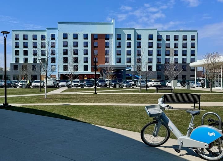 Hampton Inn & Suites Chicago Medical District Uic