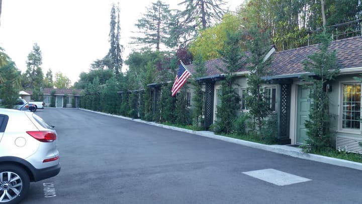 Marin Lodge