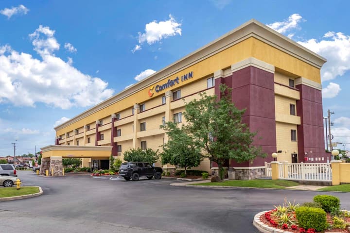 Comfort Inn Tulsa Midtown