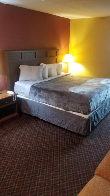 OSU King Bed Hotel Room 206