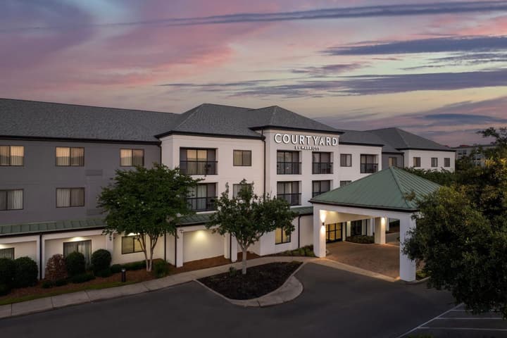 Courtyard by Marriott Hattiesburg
