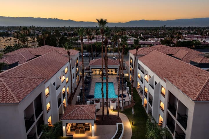 Courtyard by Marriott Palm Springs