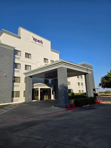 Spark By Hilton Grapevine DFW North