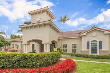 Kasa Wellington South Florida