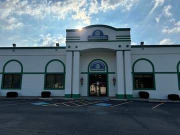 Ramada by Wyndham Butler/Tesla Biohealing Resort
