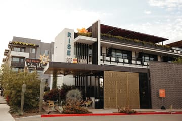 Rise Uptown Hotel
